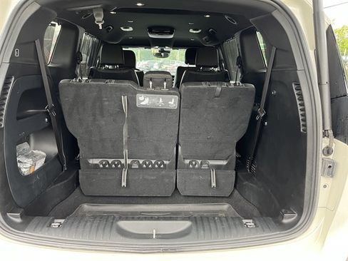 Used 2020 Chrysler Pacifica Touring-L w/ Advanced Safetytec Group FWD image 14