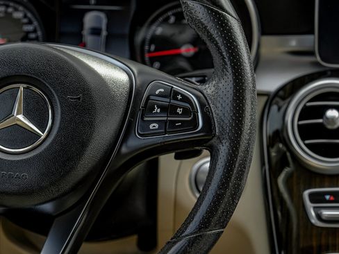 Used 2018 Mercedes-Benz C 300 Sedan w/ Multimedia Package image 21