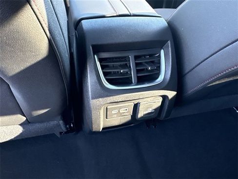 Used 2025 Chevrolet Blazer RS image 22