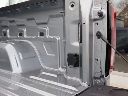 New 2026 GMC Sierra 1500 Elevation image 34