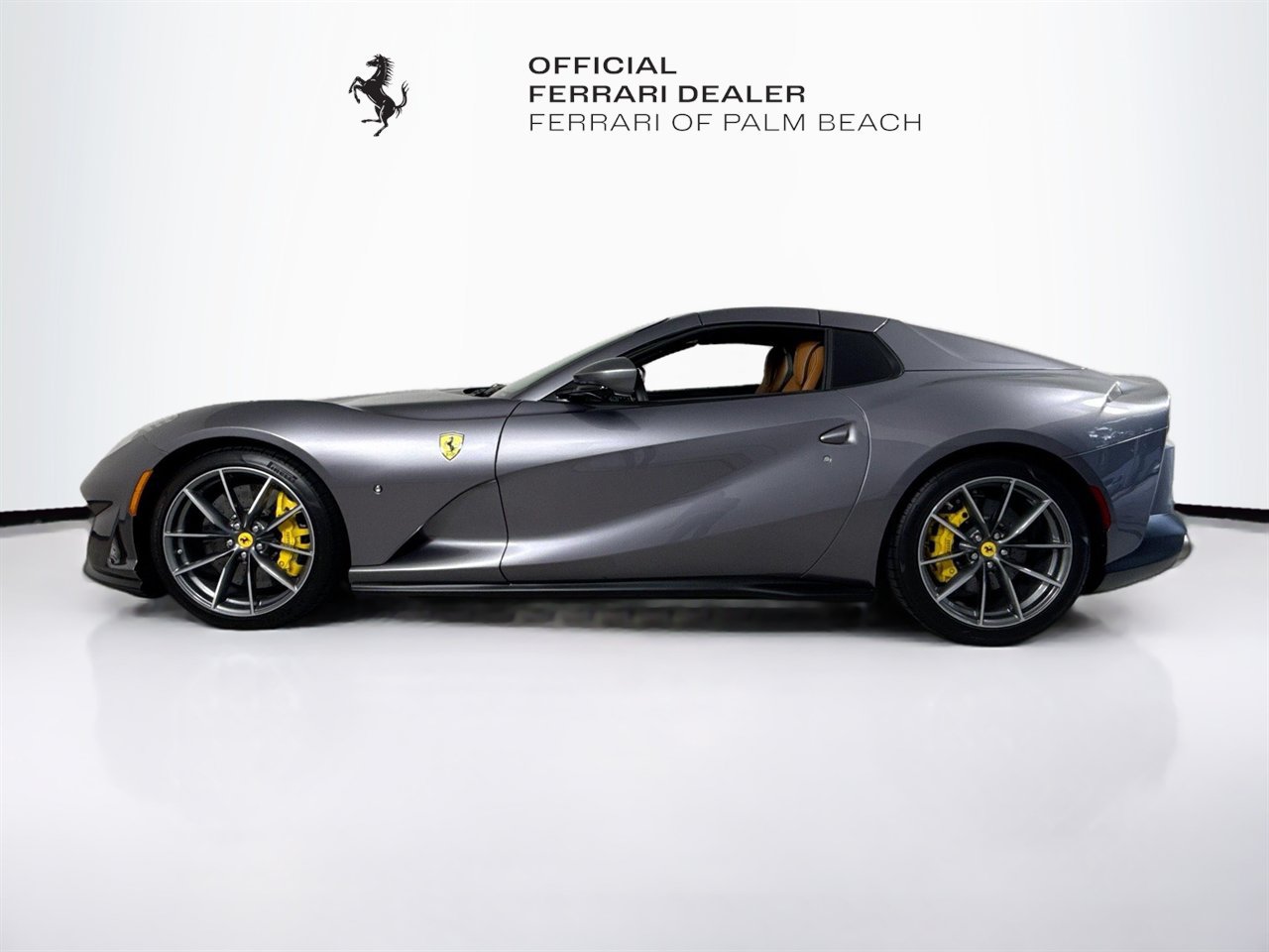 Certified 2021 Ferrari 812 GTS RWD image 3