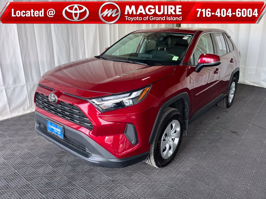 Used 2024 Toyota RAV4 LE AWD/4WD image 1