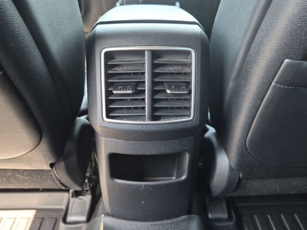 Used 2025 Kia Sportage X-Line w/ Premium Package AWD/4WD image 39