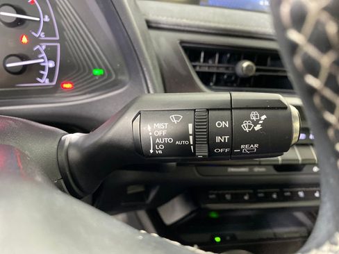 Used 2022 Lexus UX 250h w/ Premium Package image 17