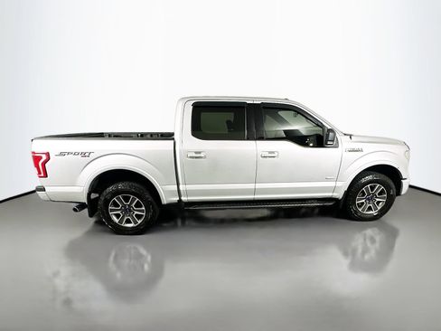 Used 2017 Ford F150 XLT w/ Equipment Group 302A Luxury AWD/4WD image 8