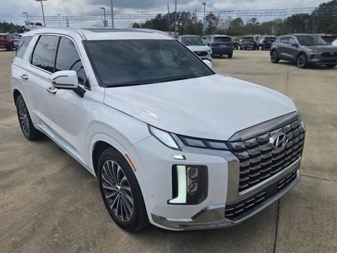 Used 2025 Hyundai Palisade Calligraphy image 8
