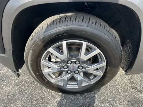 Used 2021 GMC Acadia SLT w/ Trailering Package image 13