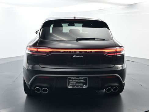 Certified 2025 Porsche Macan image 13