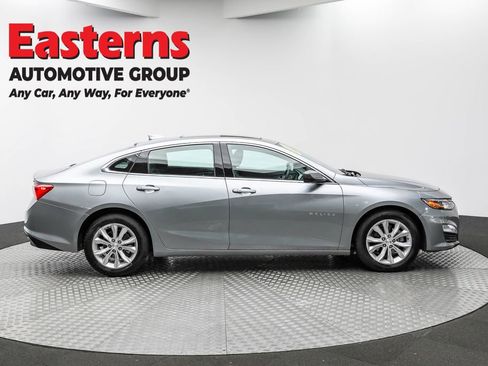 Used 2024 Chevrolet Malibu LT image 4