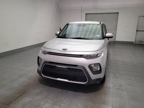 Used 2021 Kia Soul LX FWD image 15