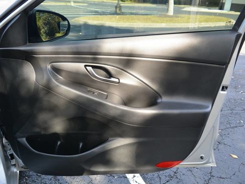 Used 2019 Hyundai Elantra GT N Line image 17