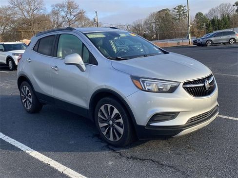 Used 2022 Buick Encore Preferred image 1