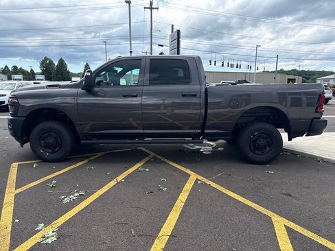 New 2026 RAM 2500 Tradesman AWD/4WD image 5