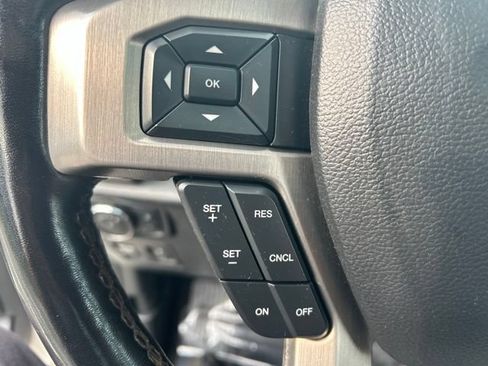 Used 2018 Ford F150 Platinum w/ Technology Package AWD/4WD image 33