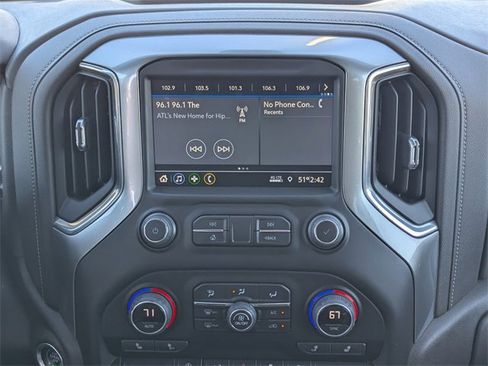 Used 2022 Chevrolet Silverado 1500 RST image 17