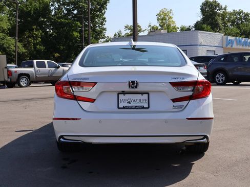 Certified 2022 Honda Accord Touring image 6