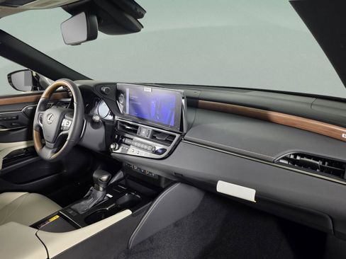 New 2025 Lexus ES 350 Ultra Luxury image 22