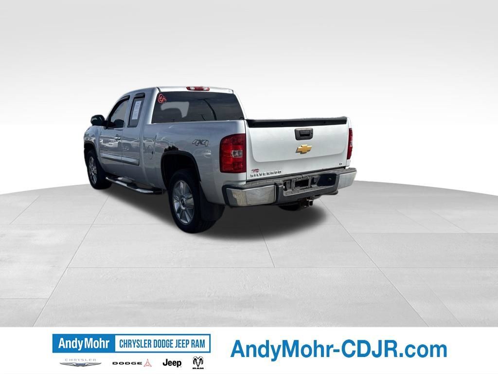 Used 2013 Chevrolet Silverado 1500 LT AWD/4WD image 5