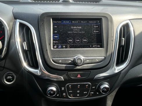 Used 2021 Chevrolet Equinox LT image 14