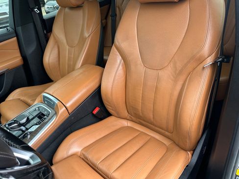 Used 2019 BMW X5 xDrive40i w/ Convenience Package AWD/4WD image 18