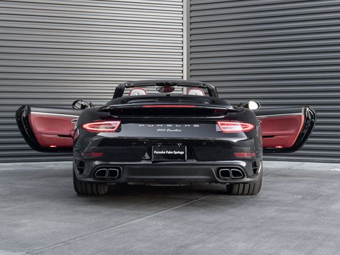 Certified 2015 Porsche 911 Turbo image 31