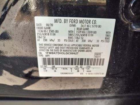 Used 2020 Ford Explorer XLT w/ Equipment Group 202A RWD image 33