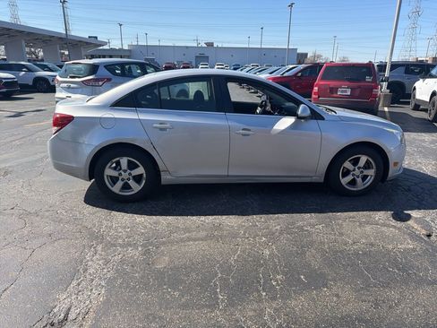 Used 2011 Chevrolet Cruze LT image 5