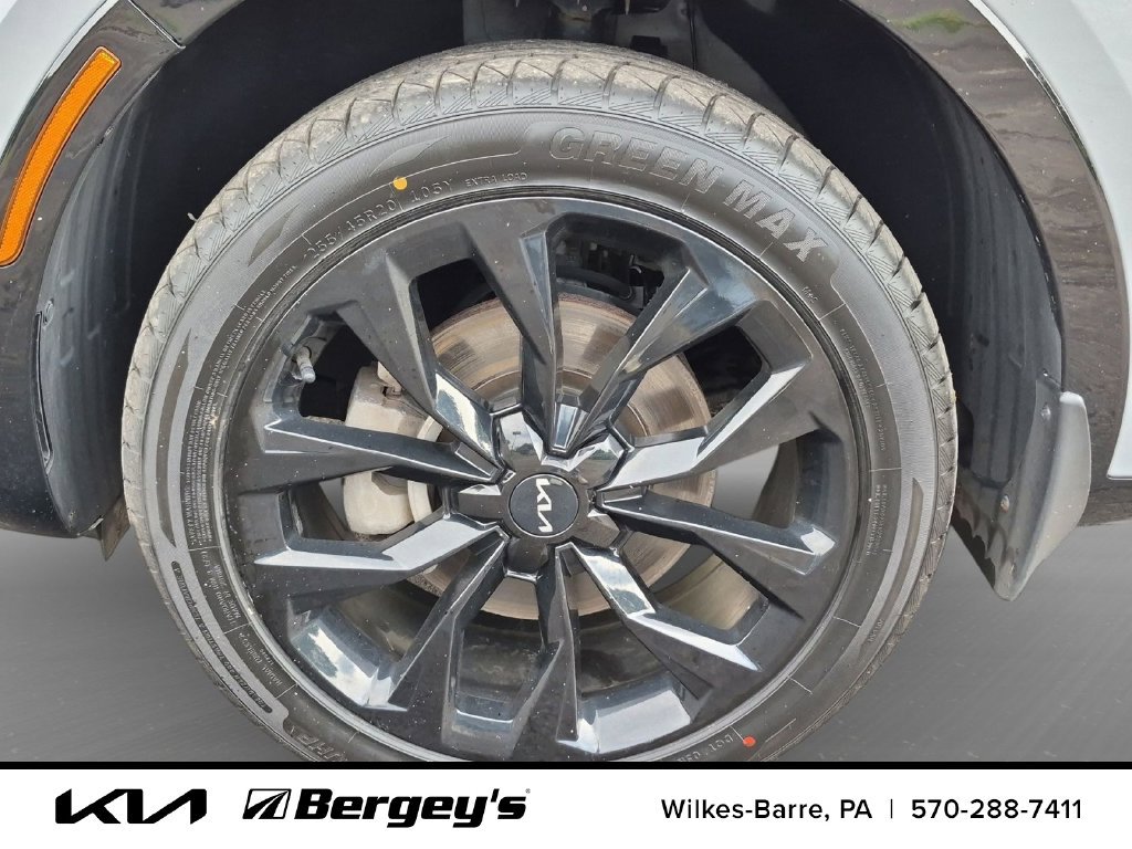 Certified 2023 Kia Sorento SX AWD/4WD image 11