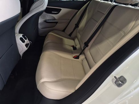 Used 2026 Mercedes-Benz C 300 Sedan image 19