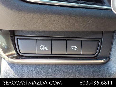Certified 2025 MAZDA CX-30 AWD 2.5 S w/ Preferred Package image 17