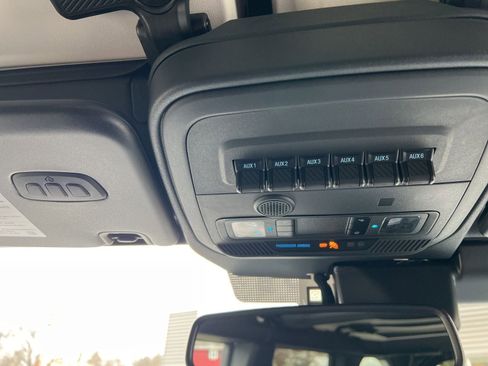 New 2025 Ford Bronco Raptor w/ Interior Carbon Fiber Pack image 33