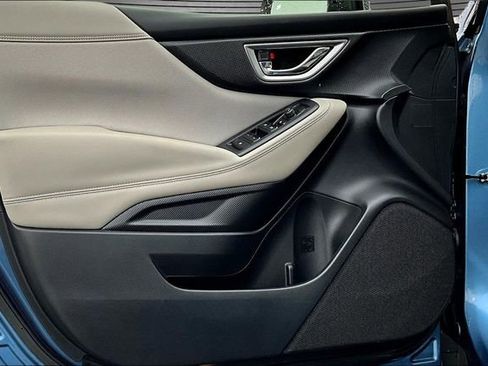 Used 2023 Subaru Forester Premium image 19