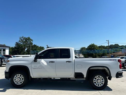 Used 2020 Chevrolet Silverado 2500 W/T w/ WT Convenience Package AWD/4WD image 4