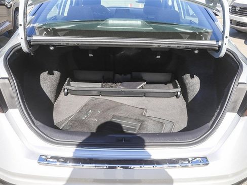 Used 2023 Nissan Altima 2.5 SV image 25