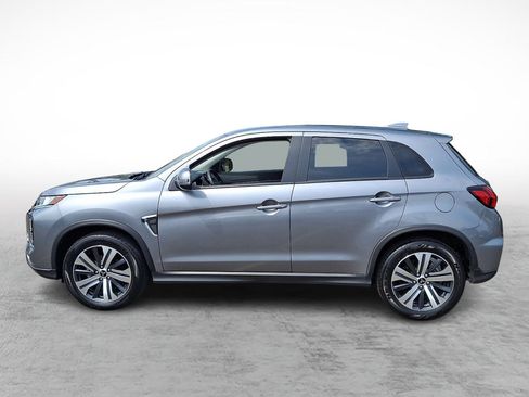 Used 2024 Mitsubishi Outlander Sport ES AWD/4WD image 2