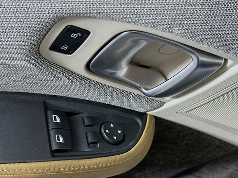 Used 2014 BMW i3 image 15