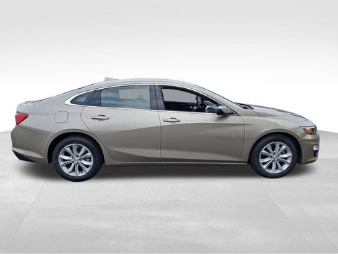 Used 2024 Chevrolet Malibu LT FWD image 7
