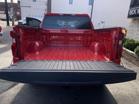 Certified 2024 Chevrolet Silverado 1500 LT image 18