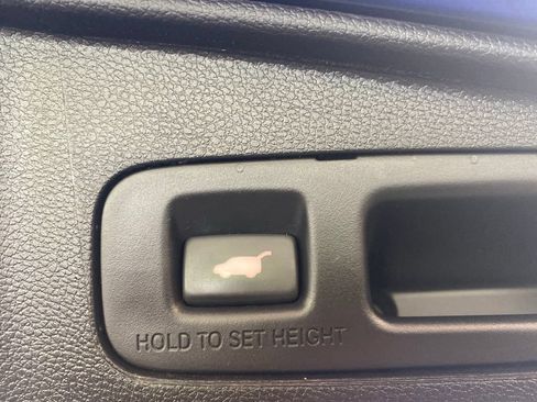 Used 2022 Honda CR-V Touring image 31