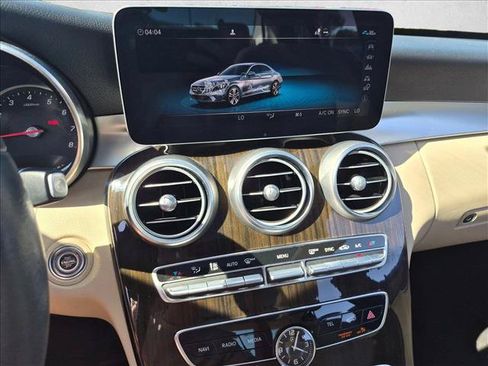 Used 2020 Mercedes-Benz C 300 Sedan image 12