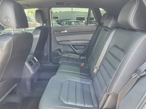Used 2022 Volkswagen Atlas Cross Sport SEL Premium R-Line AWD/4WD image 29