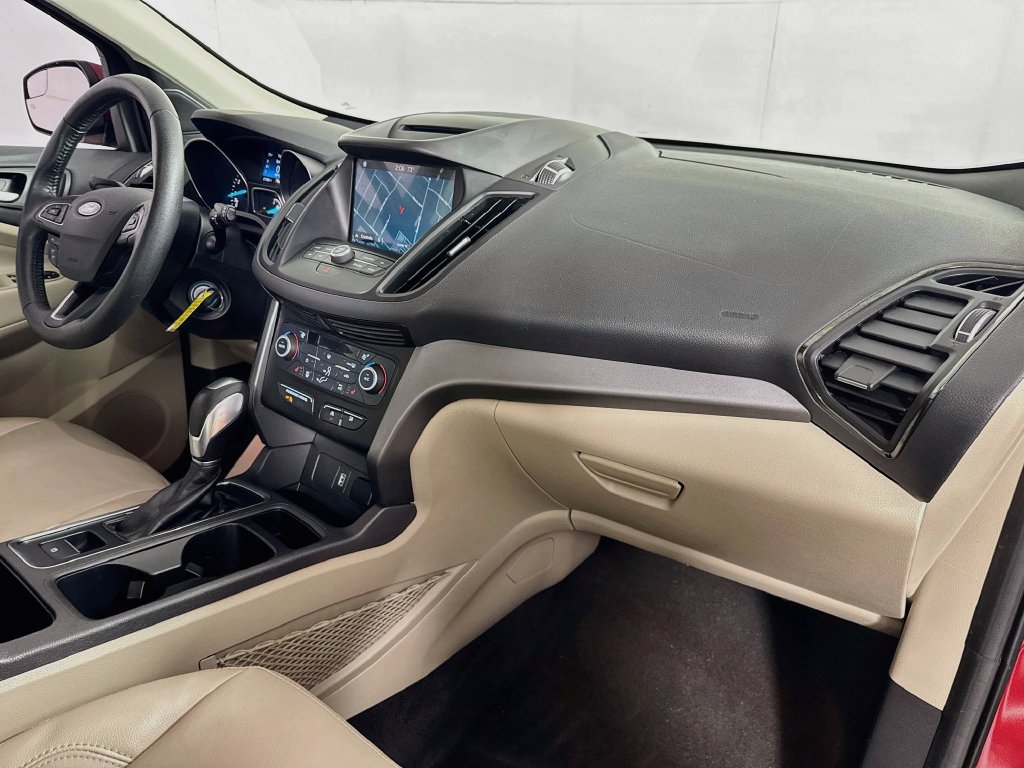Used 2018 Ford Escape SEL FWD image 36