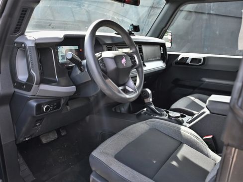 Used 2023 Ford Bronco 4-Door AWD/4WD image 14