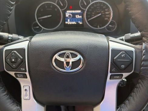 Used 2015 Toyota Tundra Limited w/ Limited Premium Package image 12