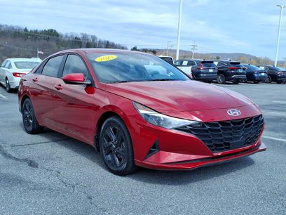 Used 2023 Hyundai Elantra SEL