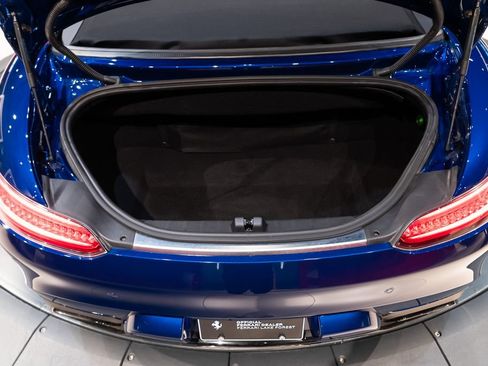 Used 2019 Mercedes-Benz AMG GT Roadster image 22