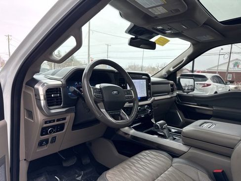 Used 2024 Ford F150 Platinum w/ Equipment Group 703A Plus image 9