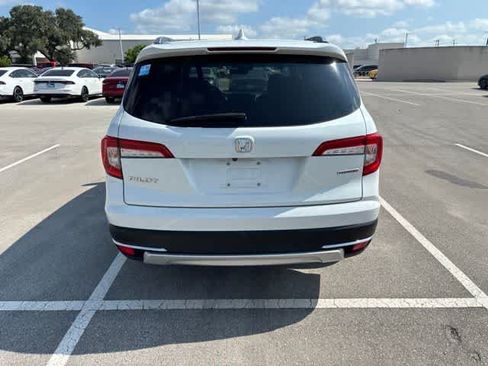 Used 2021 Honda Pilot Touring image 4