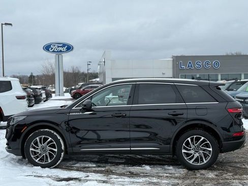 Used 2021 Lincoln Corsair AWD w/ Equipment Group 101A image 47