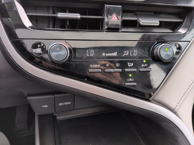 Used 2024 Toyota Camry SE w/ Convenience Package FWD image 25